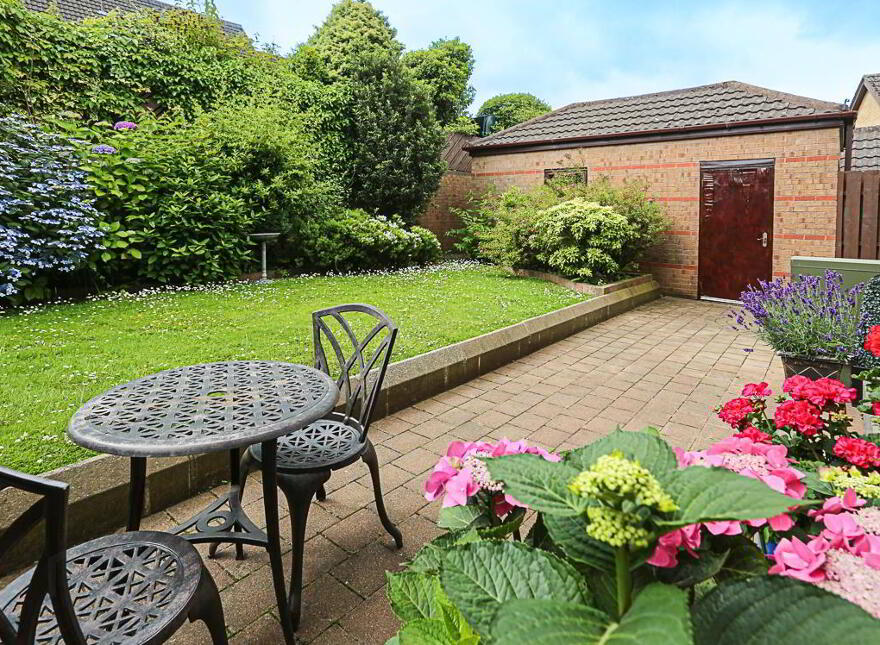 22 Old Mill Rise, Dundonald, Belfast, BT16 1WE