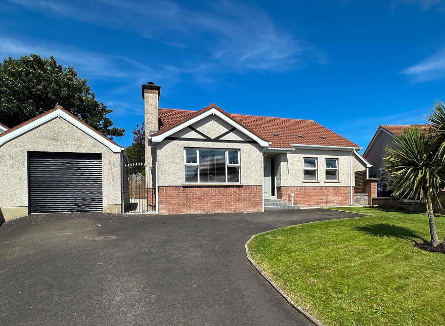 53 Ashdale, Coleraine, BT52 2DD photo