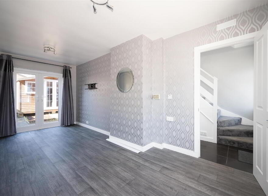 14 Lisavon Drive, Belfast, BT4 1LJ