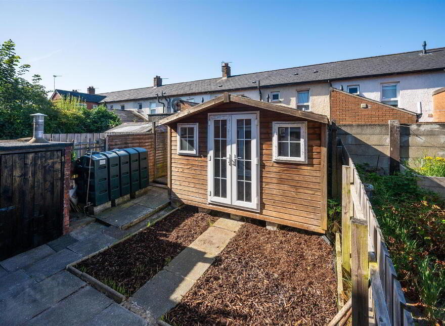 14 Lisavon Drive, Belfast, BT4 1LJ
