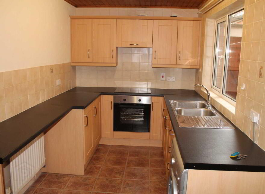 41 Isoline Street, Castlereagh Road, Belfast, BT5 5GE