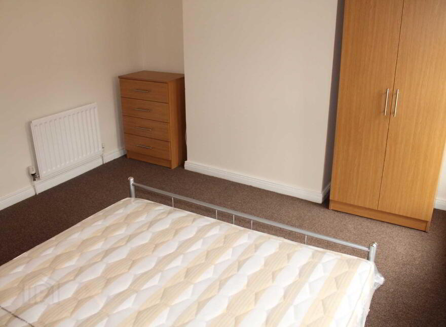 41 Isoline Street, Castlereagh Road, Belfast, BT5 5GE