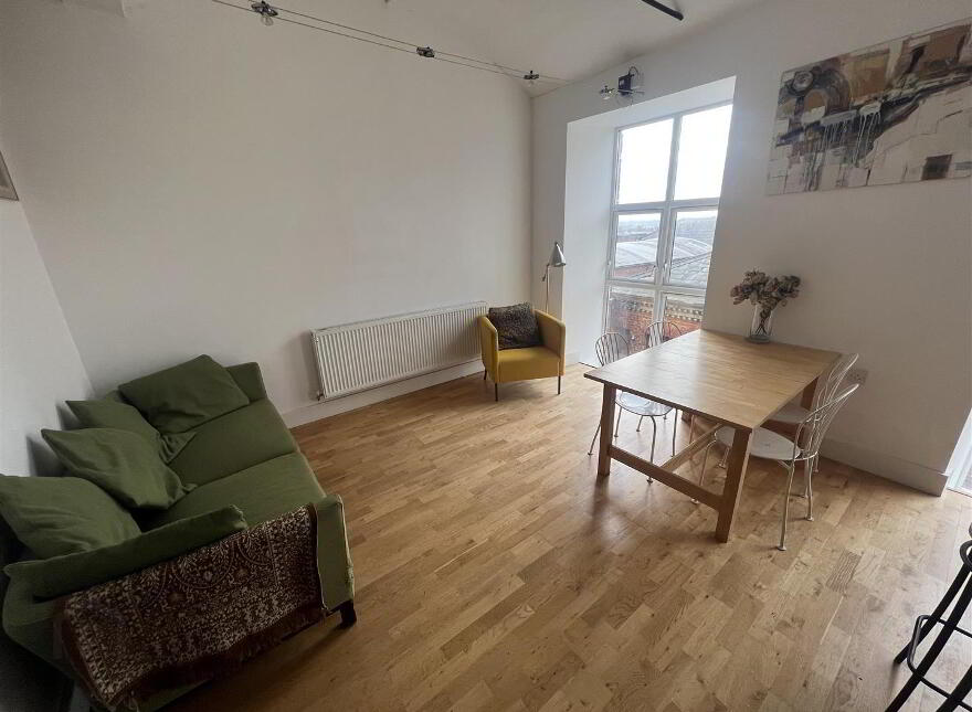 Apt, 201 Edenderry Lofts, Belfast, BT14 7EN