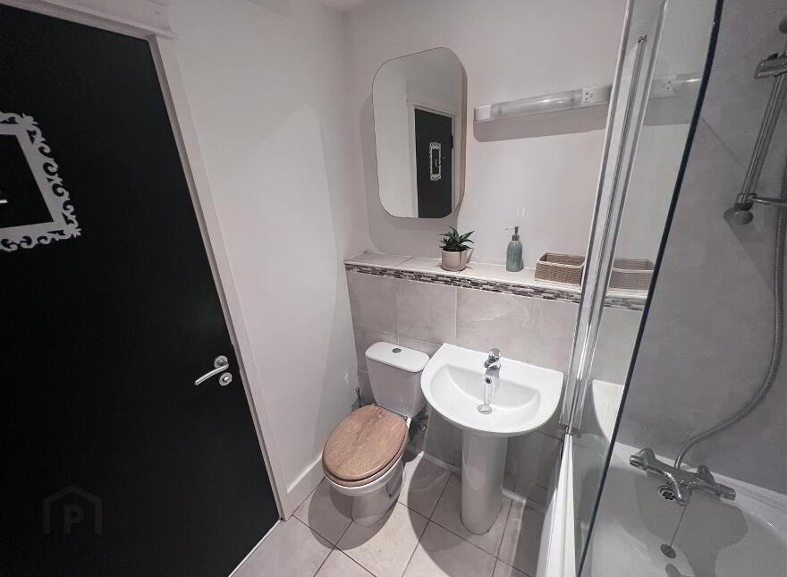 Apt, 201 Edenderry Lofts, Belfast, BT14 7EN