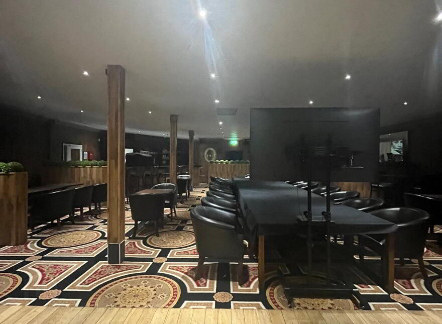 Killinardan Shopping Complex, Tallaght, Dublin, D24