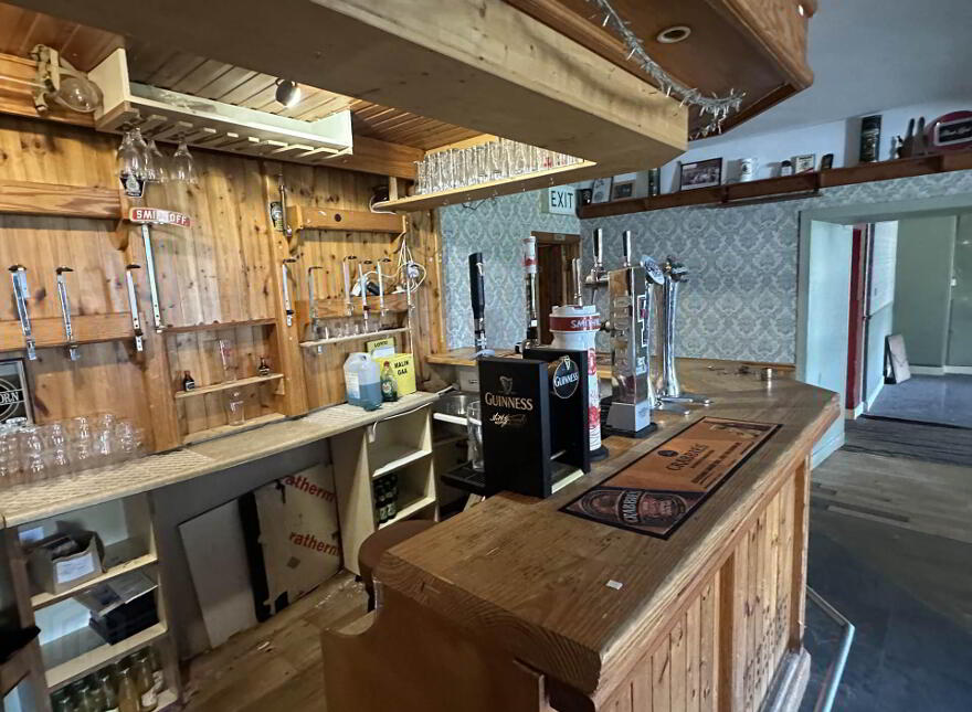 Lily`s Bar, Malin Town, Malin, F93Y47X