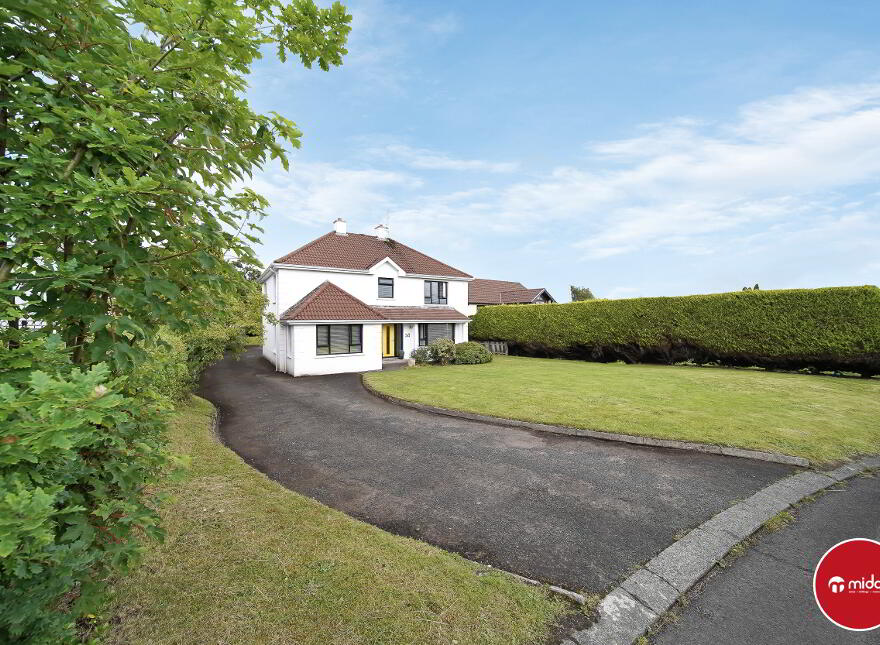 58 Gleneagles, Culmore Road, Derry, BT48 7TF photo