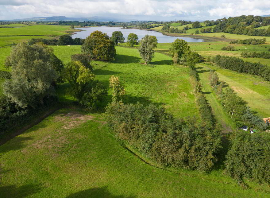 FPP X6 Holiday Cottages, Tamlaght, Enniskillen, BT74 4HJ photo