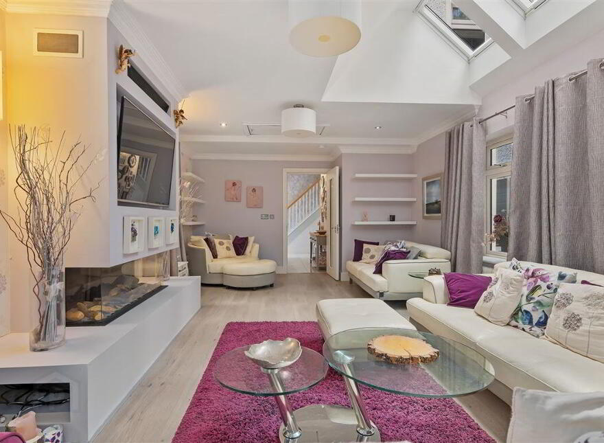 35 Laburnum Avenue, Forest Hill, Carrigaline