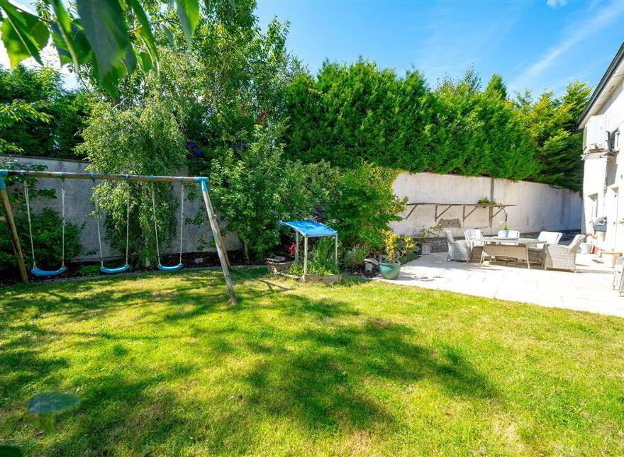 35 Laburnum Avenue, Forest Hill, Carrigaline