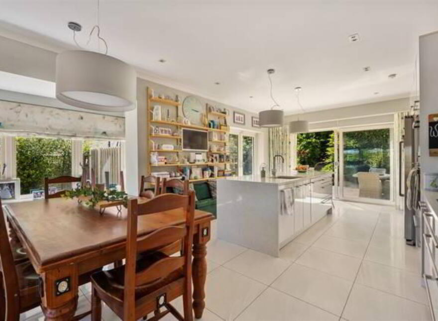 35 Laburnum Avenue, Forest Hill, Carrigaline