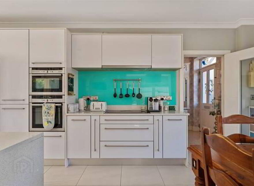 35 Laburnum Avenue, Forest Hill, Carrigaline