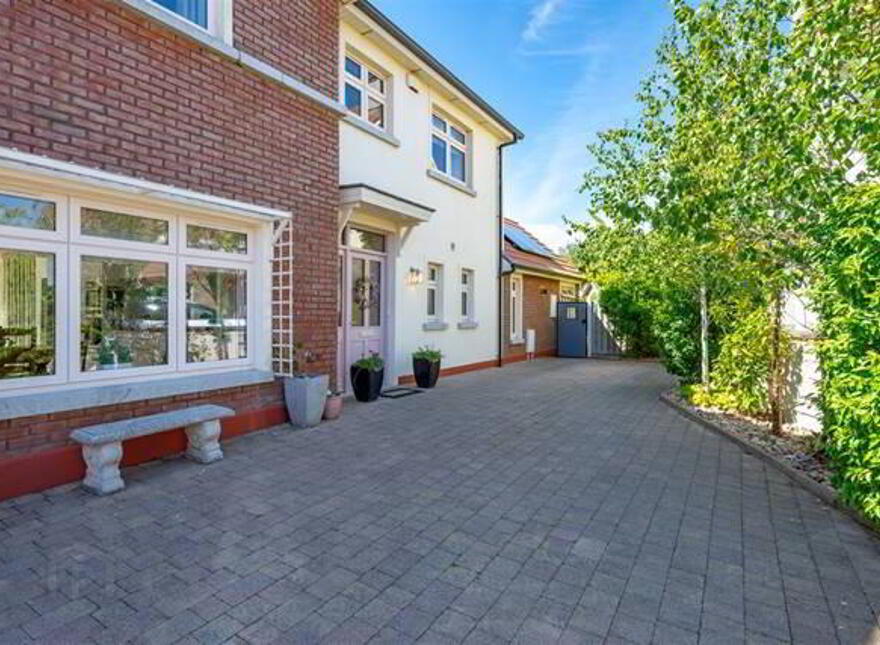 35 Laburnum Avenue, Forest Hill, Carrigaline