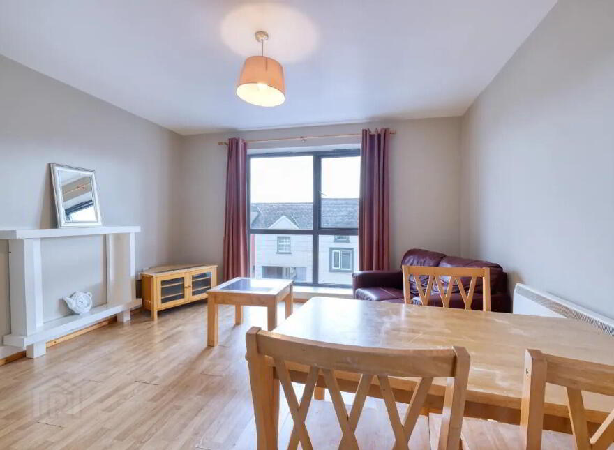 31 Sandy Lane, Richmond Street, N39Y526