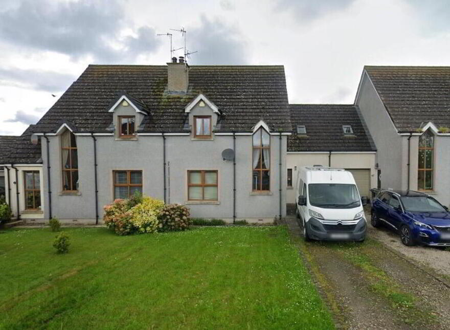 69 Earlsfort, Moira, BT67 0LY photo