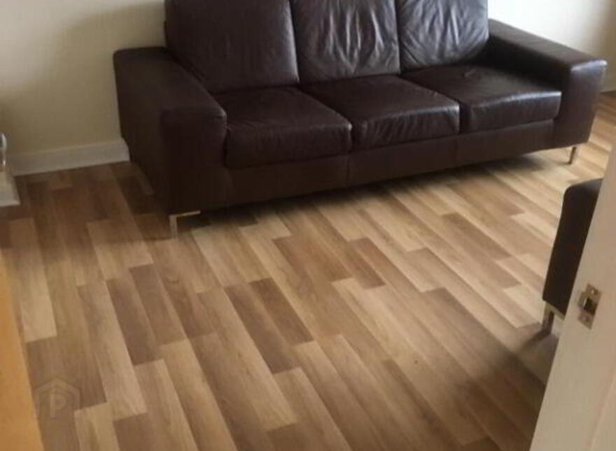 69 Earlsfort, Moira, BT67 0LY
