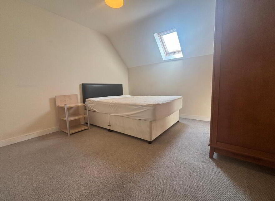 69 Earlsfort, Moira, BT67 0LY