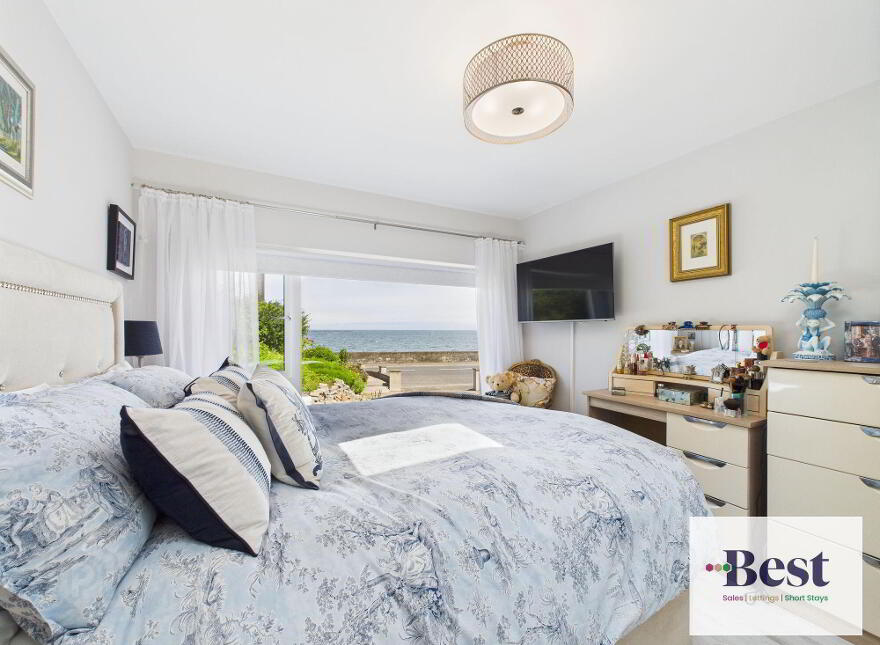 8 Channel Vista, Glenarm, Ballymena, BT44 0AE