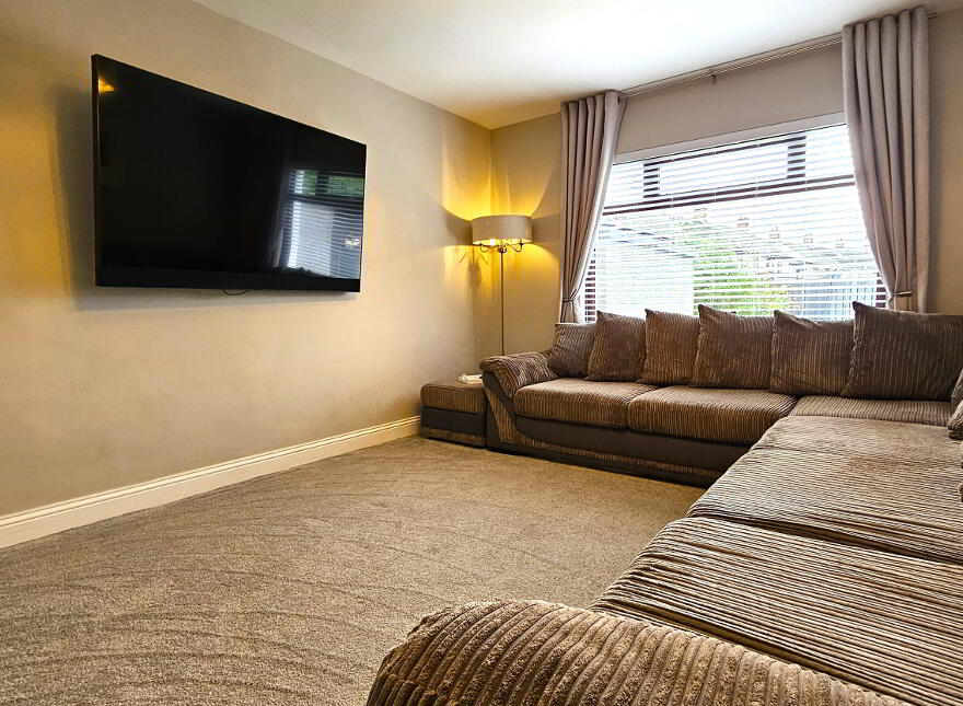 5 Castlerobin Road, Belfast, BT8 7DW