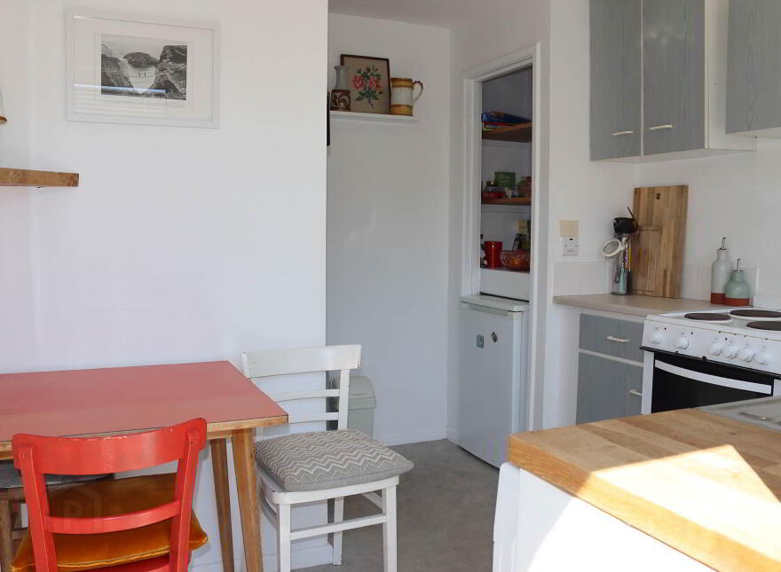 3 Larrybane Park, Ballintoy, Ballycastle, BT54 6LZ