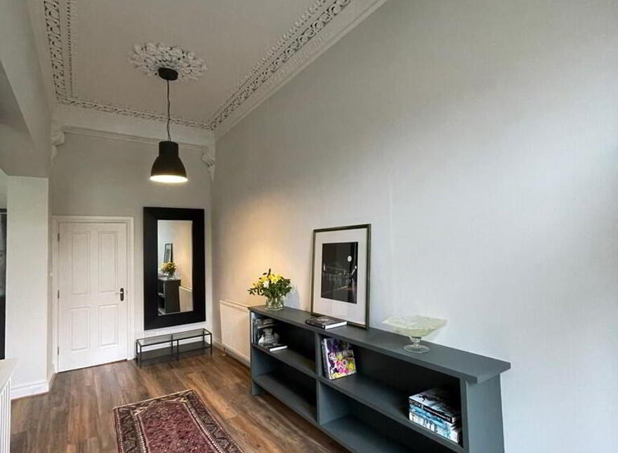 1, 14 College Gardens, Belfast, BT9 6BQ