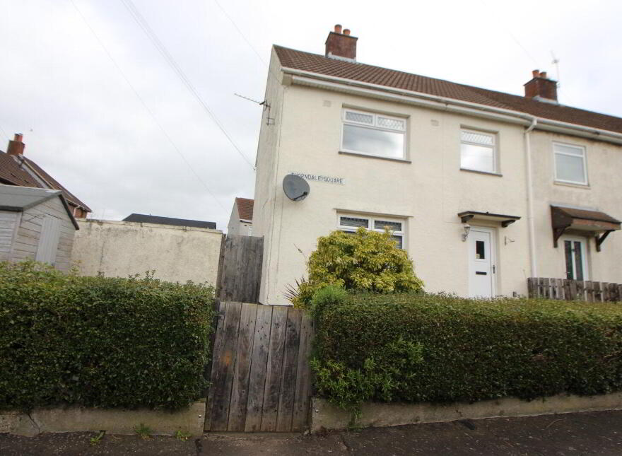 63 Thorndale Square, Carrickfergus, BT38 8JX photo