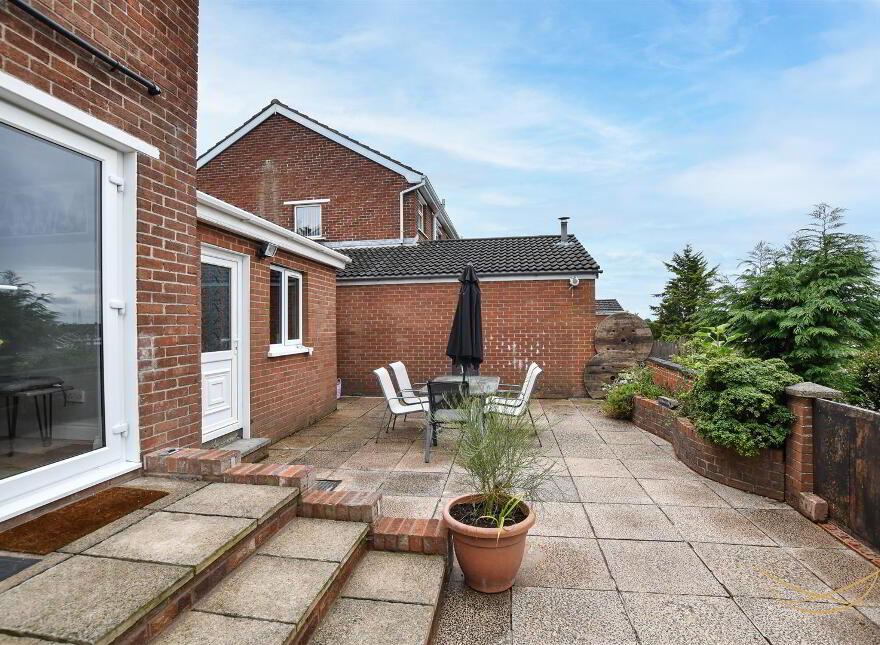 65 Burnthill Road, Newtownabbey, BT36 5JH