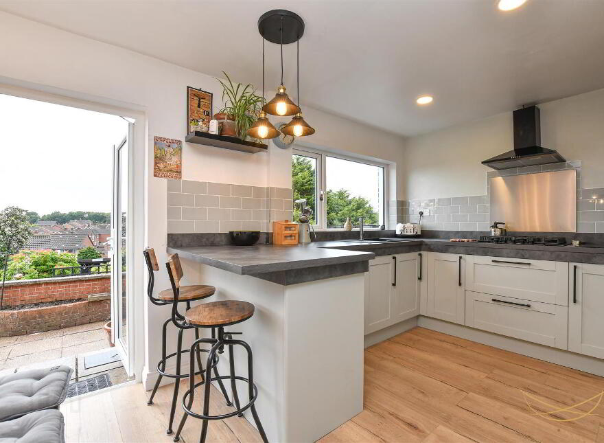 65 Burnthill Road, Newtownabbey, BT36 5JH