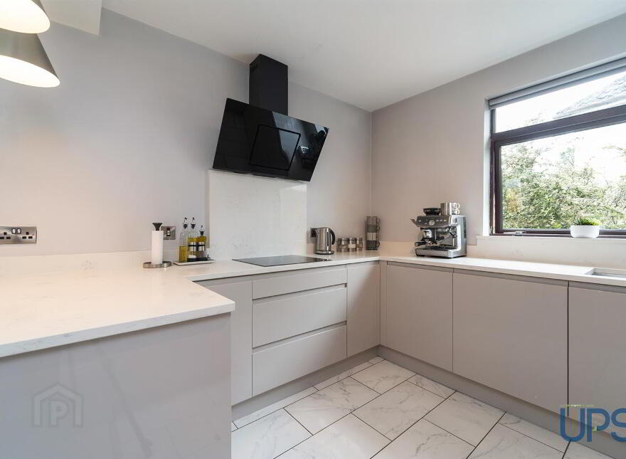 4 Killeen Park, Andersonstown, Belfast, BT11 8HH