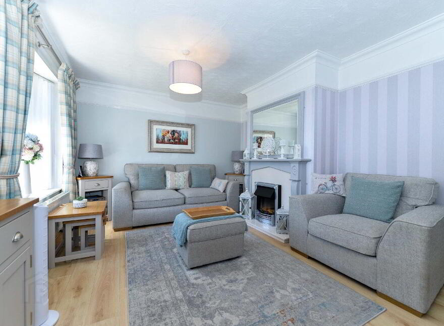 5 Humber Court, Belfast, BT4 1GQ