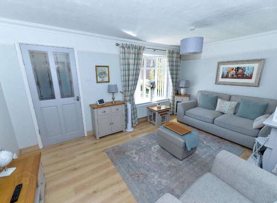 5 Humber Court, Belfast, BT4 1GQ
