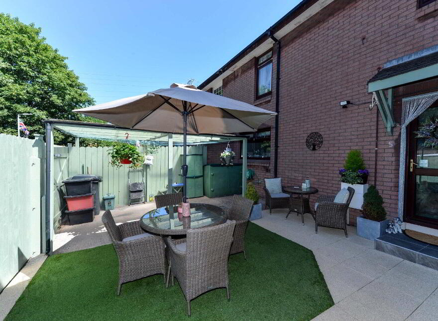 5 Humber Court, Belfast, BT4 1GQ