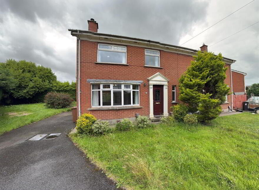 11 Muskett Park, Carryduff, Belfast, BT8 8QR photo