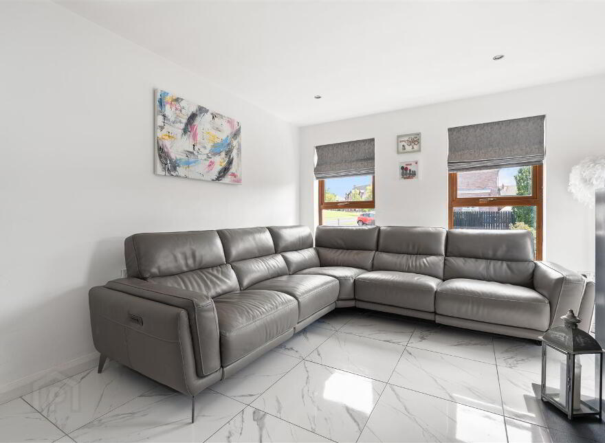33 Millhouse Road, Antrim, BT41 2UP