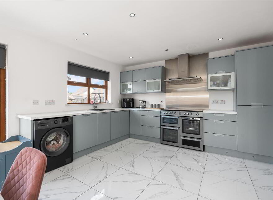 33 Millhouse Road, Antrim, BT41 2UP