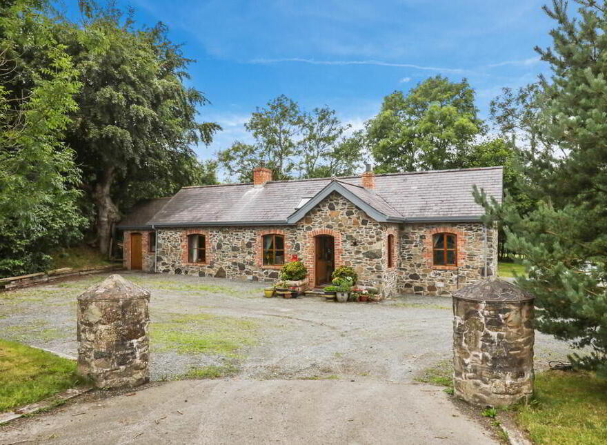 31 Cabra Road, Hillsborough, BT26 6NB