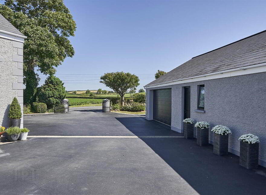 33 Ballyblack Road, Newtownards, BT22 2AS