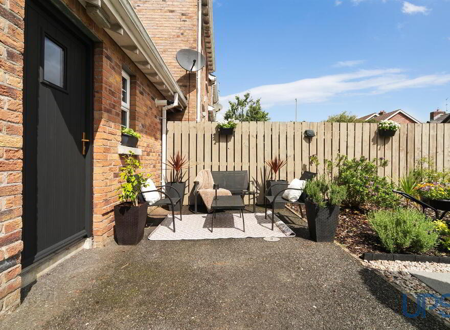 37 Mount Eagles Lodge, Belfast, BT17 0WU