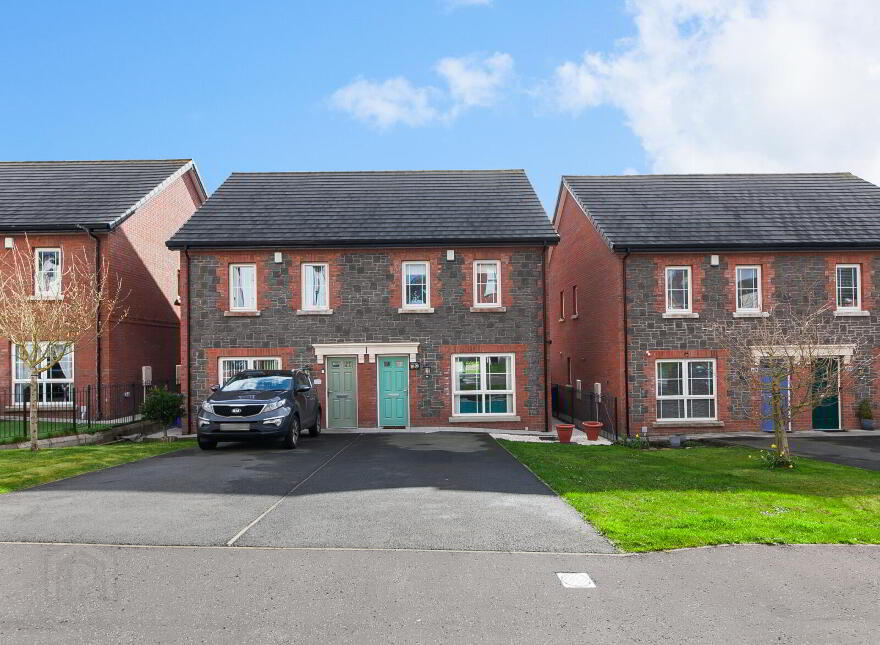 25 Mill Valley Way, Belfast, BT14 8LH photo