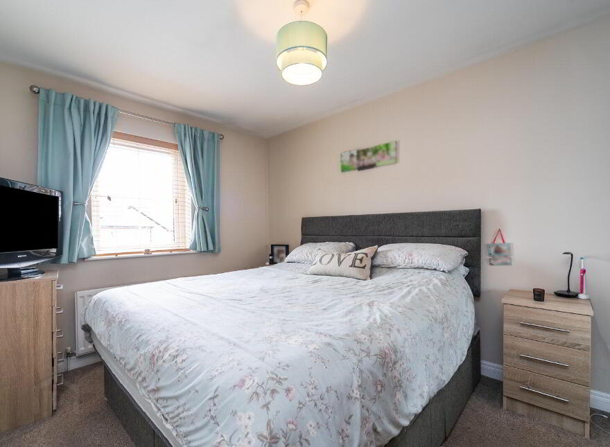 10 Lady Wallace Brae, Lisburn, BT28 3WN