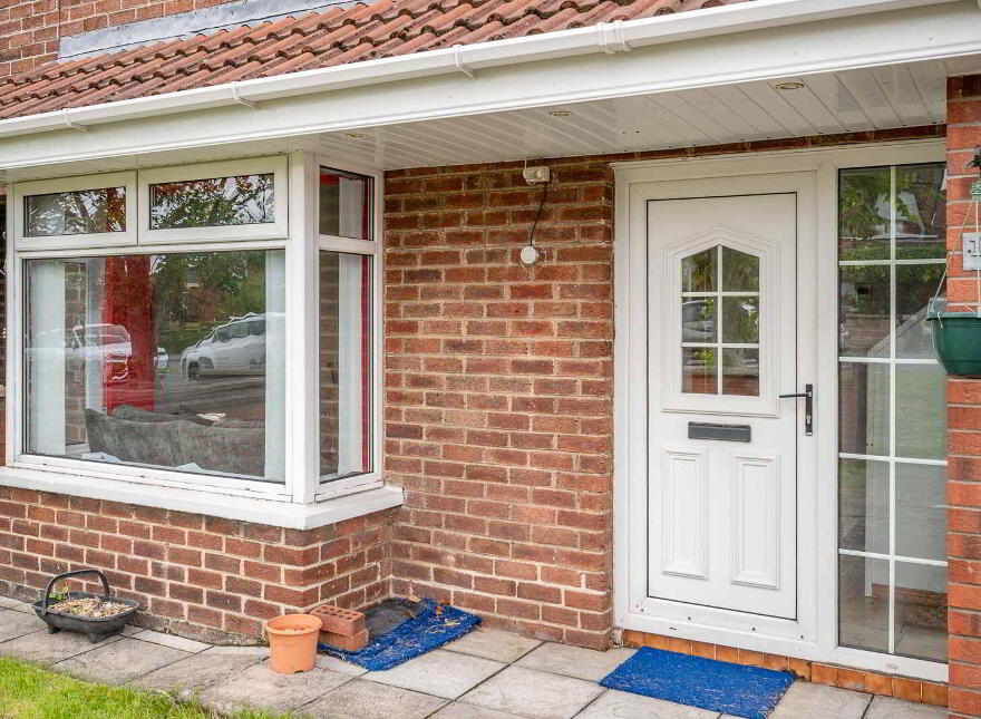 12 Glen Road, Castlereagh, Belfast, BT5 7JH