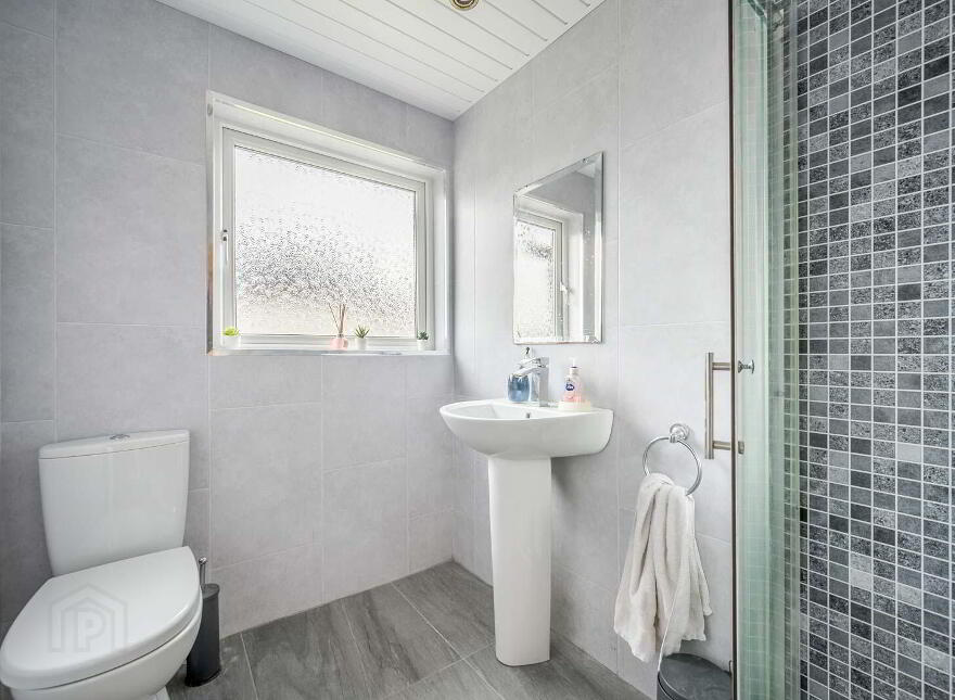 12 Glen Road, Castlereagh, Belfast, BT5 7JH
