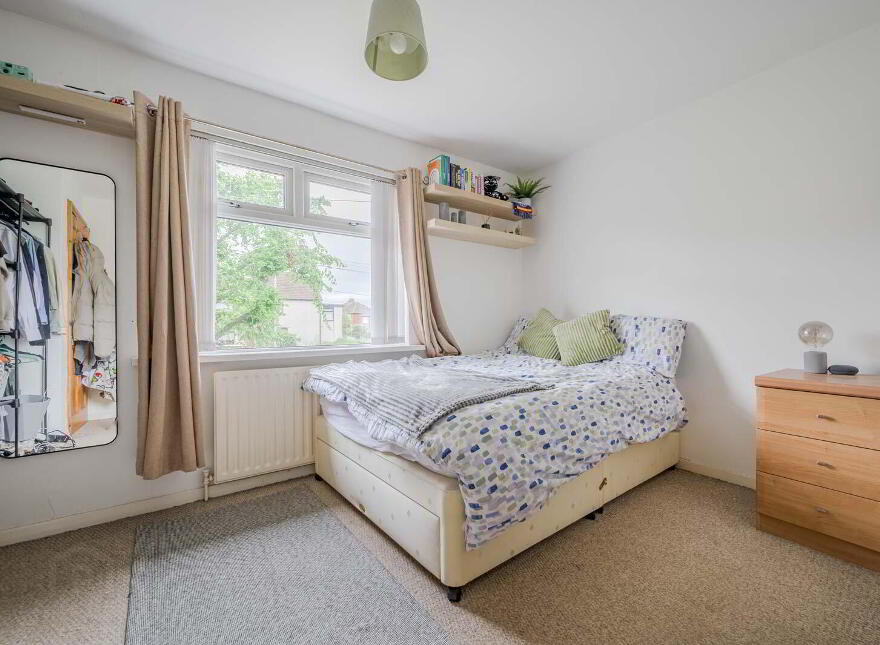 12 Glen Road, Castlereagh, Belfast, BT5 7JH