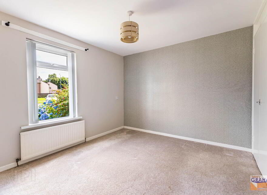 37 Rathvarna Avenue, Lisburn, BT28 2UZ