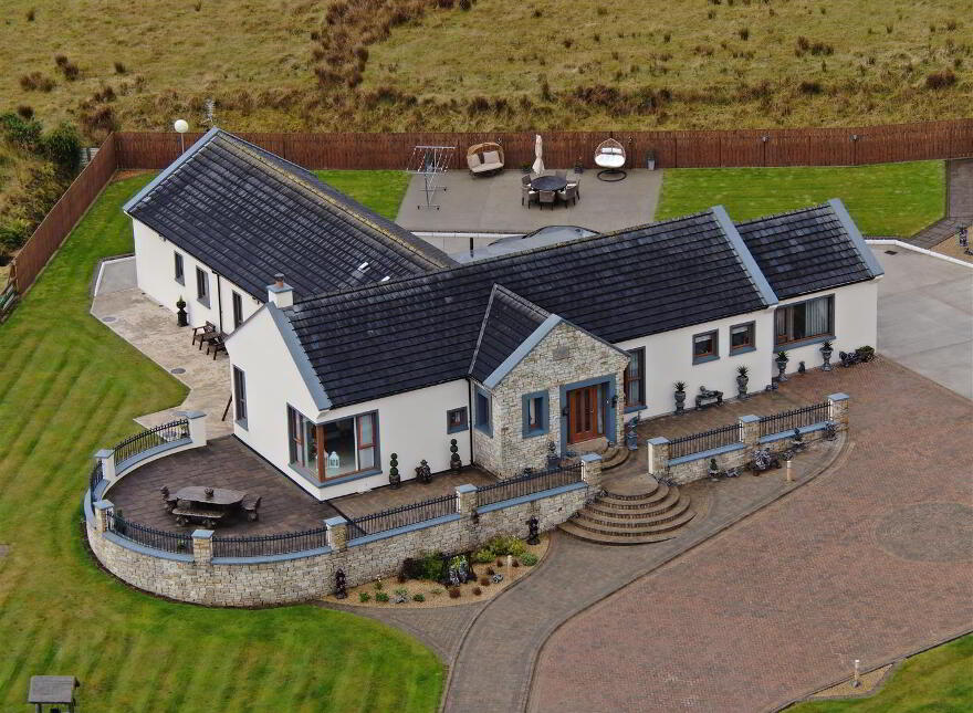 151 Carnamuff Road, Ballykelly, Limavady, BT49 9JG