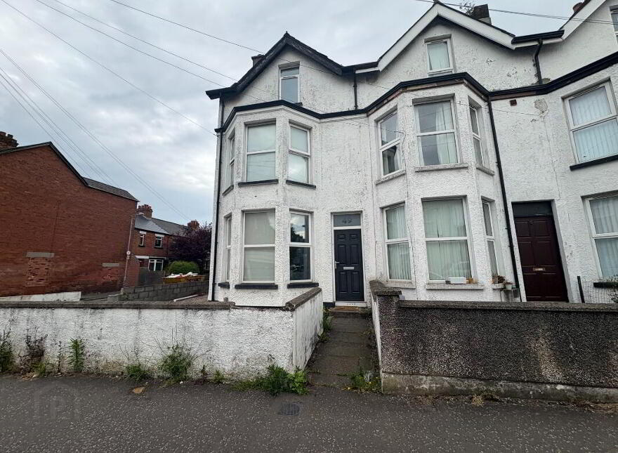 49 Lower Windsor Avenue, Belfast, BT9 7DW photo