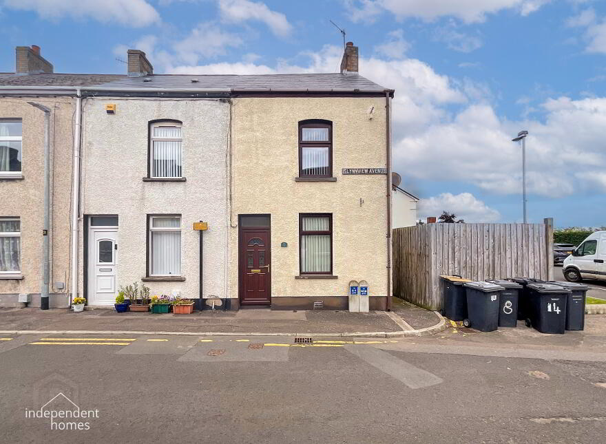 24 Glynview Avenue, Larne, BT40 1BT photo