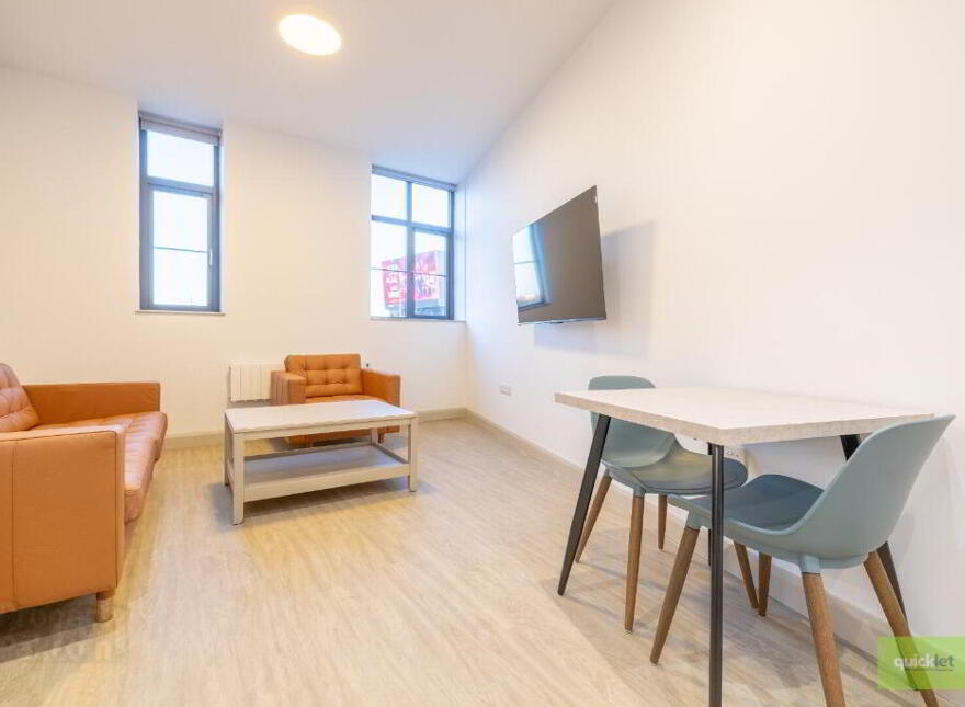 3 Shaftesbury Cross, 1 Donegall Road, Belfast, BT12 5JJ