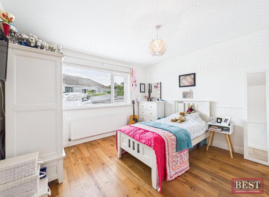 6 Cedar Mews, Warrenpoint, Newry, BT34 3FX