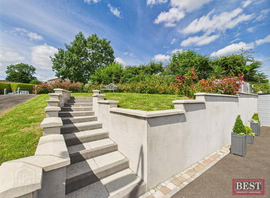 6 Cedar Mews, Warrenpoint, Newry, BT34 3FX